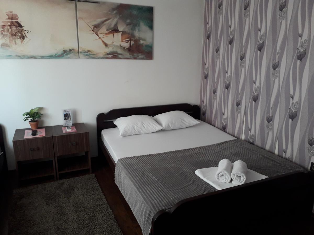Guest House Vila Salute Ni Екстериор снимка
